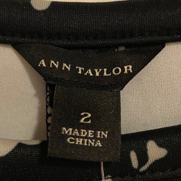 Black Sleeveless Dress with White Floral Design - NEW! - Picture 5 of 6